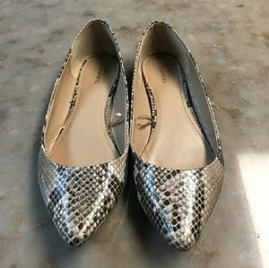 Express snakeskin flat